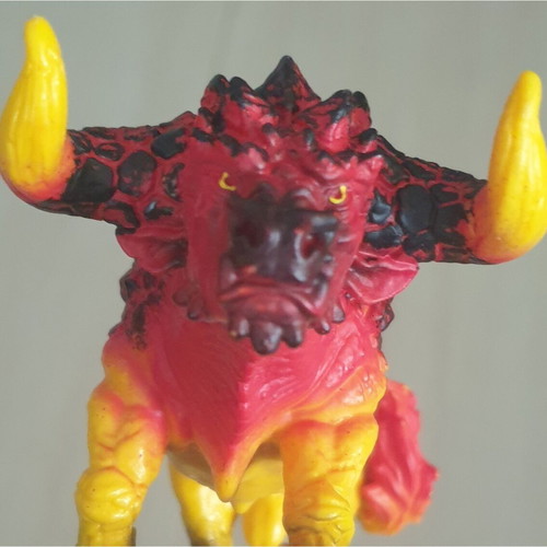 Schleich Eldrador FireBull 14cm like new