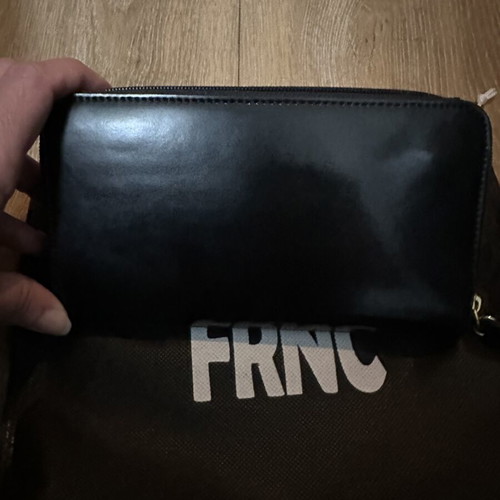 FRNC wallet new, black