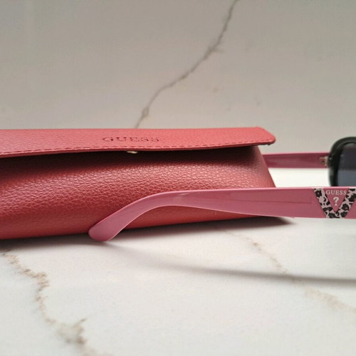 Guess kids sunglasses for girl up to 8 years, new, black and pink