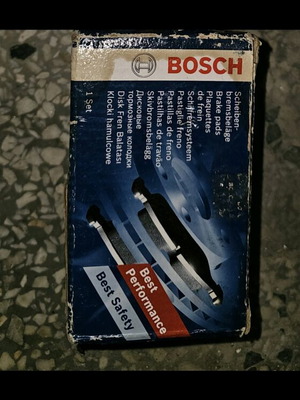 Bosch BP617/0 986 461 769 brake pads new for Volkswagen and Audi