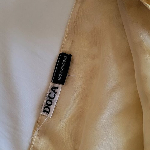 Pashmina scarf like new, gold-beige with fringes by Doca