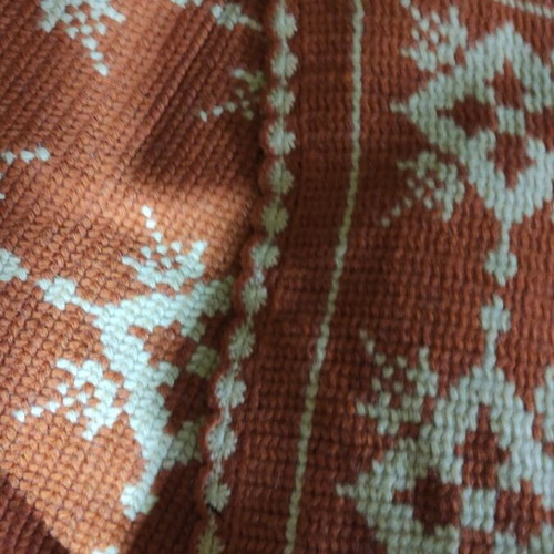 Knitted wool blanket like new, handmade two-tone