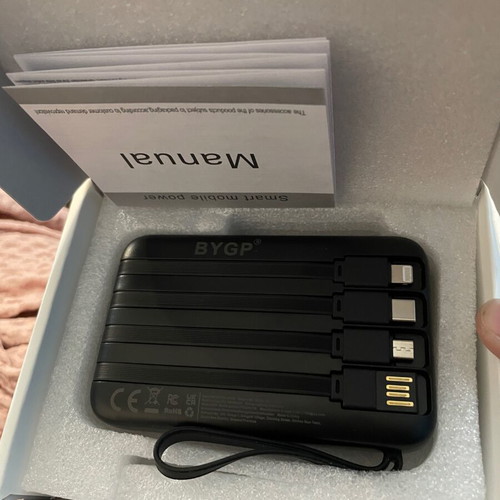Powerbank 10000 mAh BYGP αχρησιμοποίητο με καλώδια φόρτισης