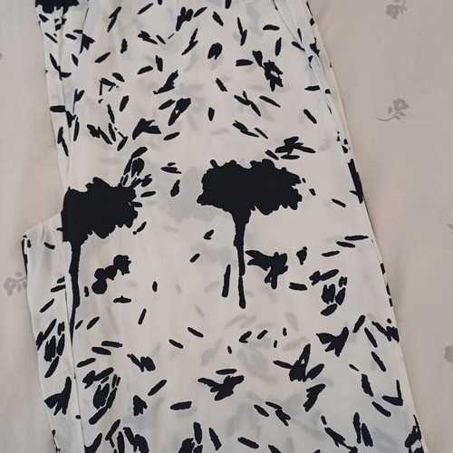Lussile summer black and white pants like new, size M