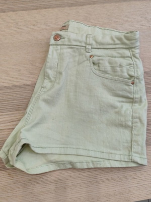 Bershka pastel πράσινο denim σορτς, Y2K στυλ