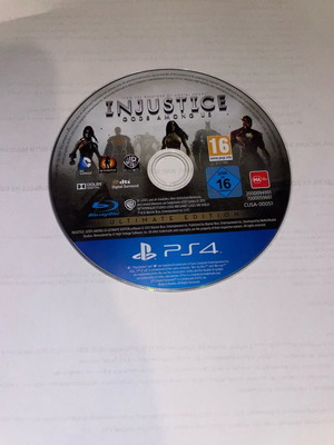 Injustice Gods Among Us PS4 like new