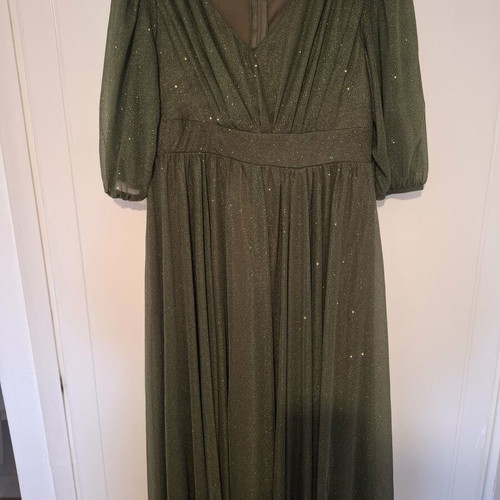Khaki dress with glitter new, size XXL
