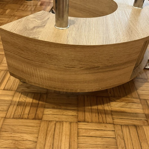 Coffee table with natural wood and glass top
