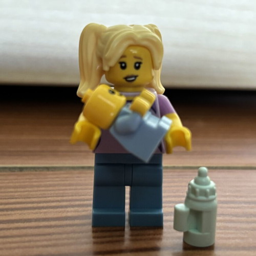 Babysitter Lego CMF Series 16 minifigure with accessories