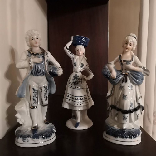 Porcelain figurines Rococo style set of 3 like new, white and blue with gold accents