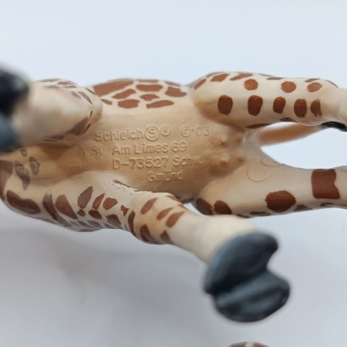Schleich Wild Life giraffe figures used