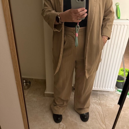 Stradivarius Co ord oversized suit used, beige with white stripe
