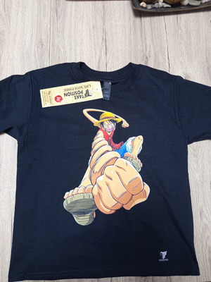One Piece T-shirt new, size XS