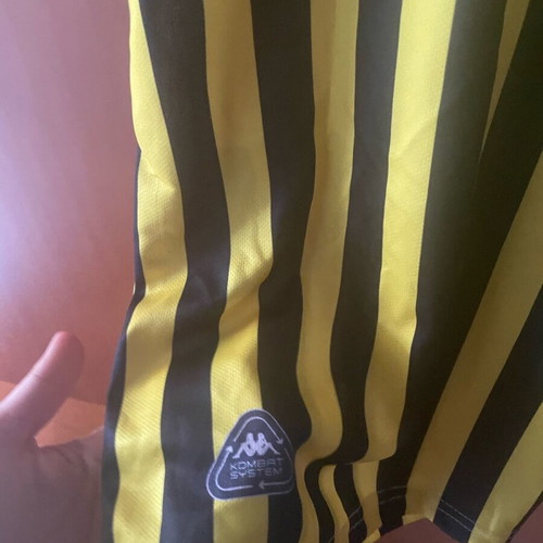 Aris Shirt Monchu M new with tags, size 8