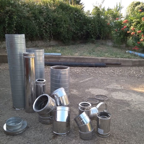 Double wall chimneys with insulation and accessories new