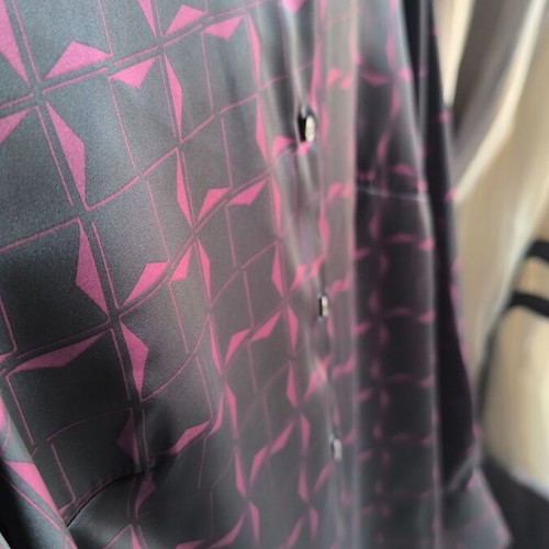 Sisley Shirt with Geometric Pattern Small like new