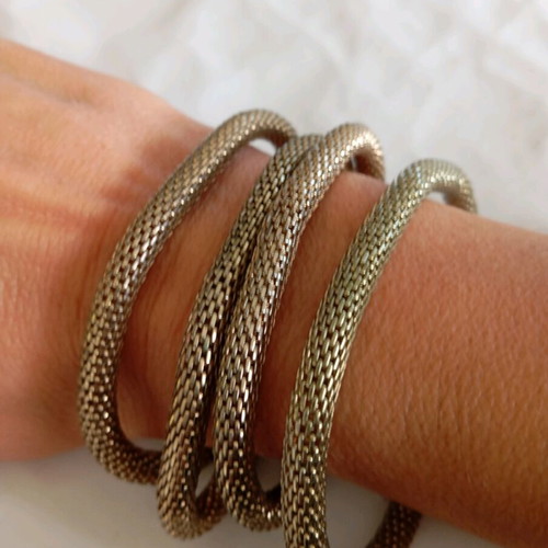 Bracelets pack of 4 pieces
