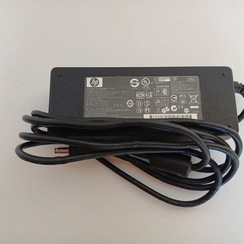 HP laptop power adapter 19V 4.74A 90W like new