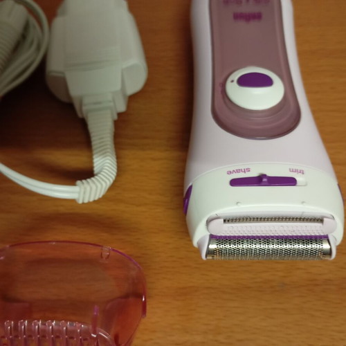 Braun hair trimmer used, good working condition