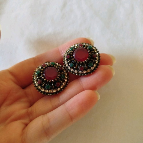 Ethnic earrings like new