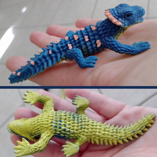 Rubber toys set of six used, 5 lizards and 1 frog