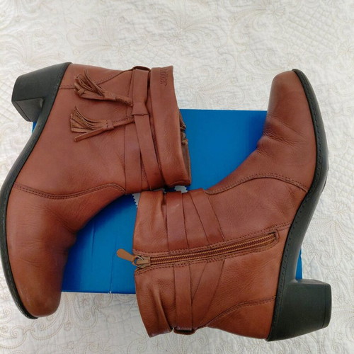 Hotter leather ankle boots used, brown, size 39