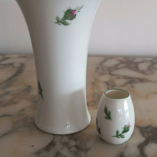 Augarten Wien Austria porcelain jars like new, set of 2