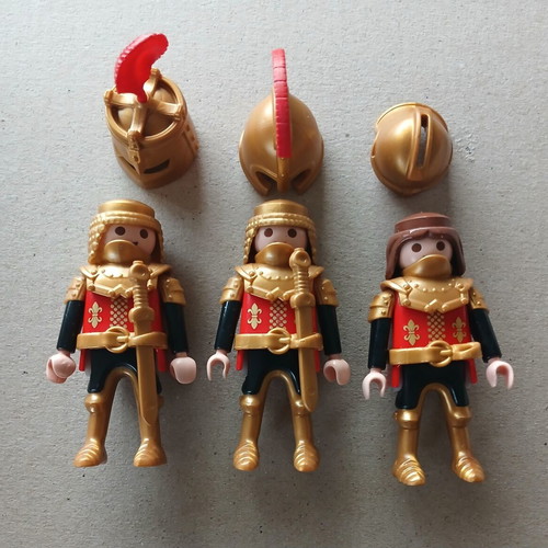 Φιγούρες ιπποτών Playmobil μεταχειρισμένες, σετ 3 τεμαχίων