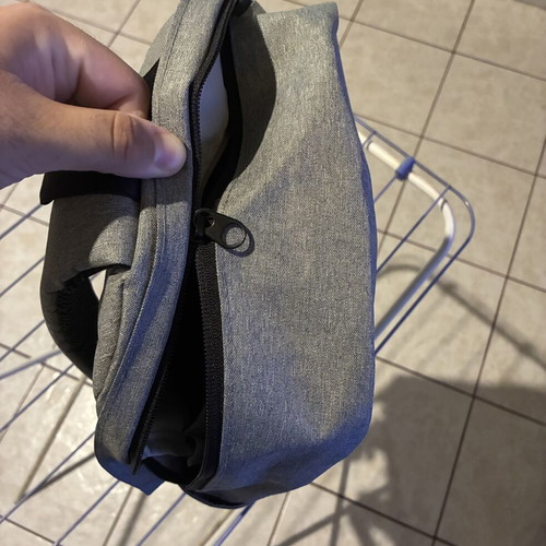 Wurth backpack with damaged zipper, waterproof, laptop compatible