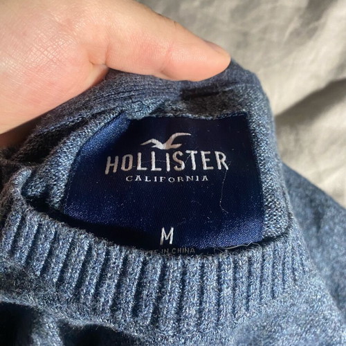 Hollister pullover like new, size M