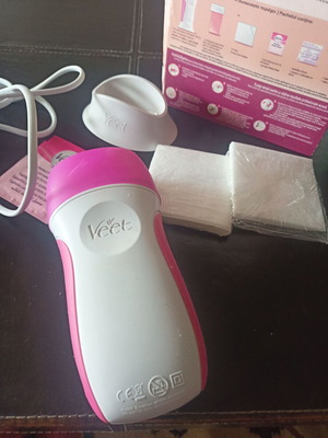 Veet electric hair removal device like new