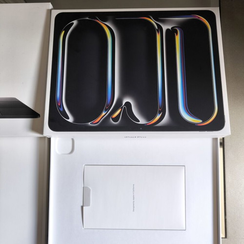 iPhone boxes like new including 17 Pro Max, 16e, 15 Pro Max, Airpods Max, Magic Keyboard, iPad Pro