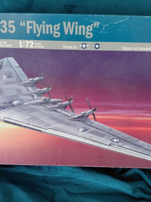 X/YB-35 Flying Wing model kit scale 1/72 new