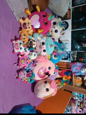 Zuru stuffed toys like new, pack