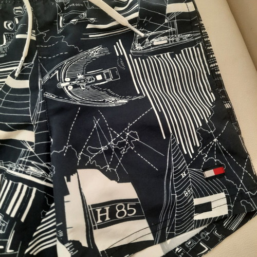 Μαγιό παιδικό Tommy Hilfiger καινούργιο no 8-10