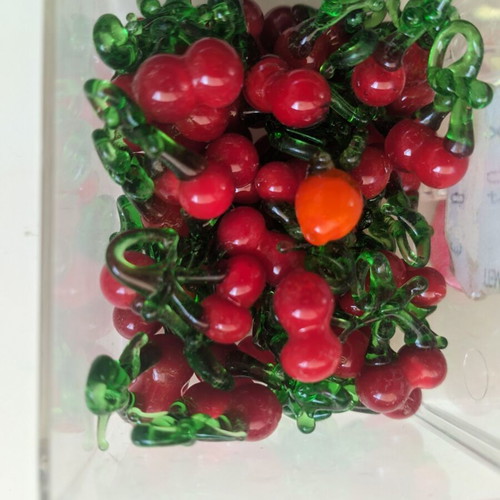 Glass cherry pendants 20 pieces 12x14mm new