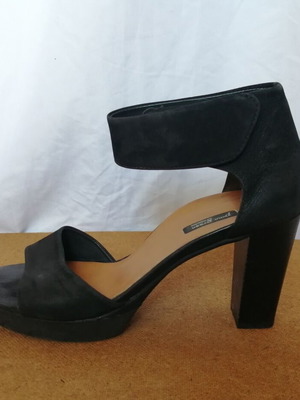 Paul Green women's black nubuck leather sandals with ankle strap and high heel size 40.5 used