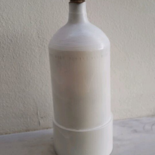 6kg bottle freshly painted refillable like new for all uses