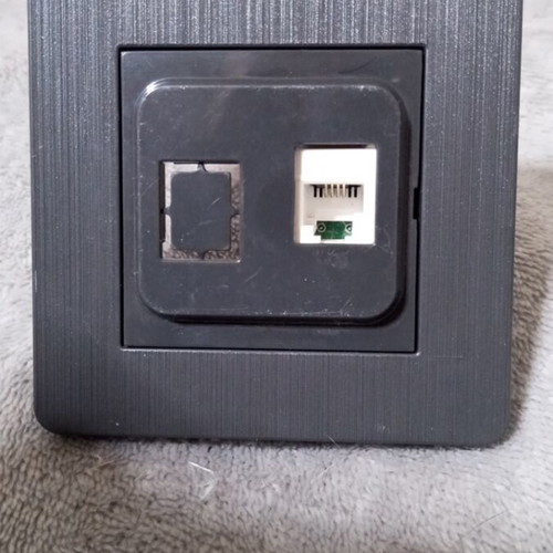 Single network socket CAT3 new, black