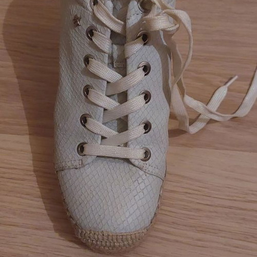 Replay Women's Shoes Used In Ecru With Gold Color