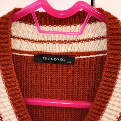 Trendyol women's vest like new, rust color size M