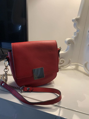 Zara crossbody shoulder bag red like new synthetic leather