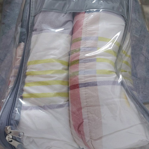 Quilt with duvet cover and 2 matching pillowcases new 100% cotton