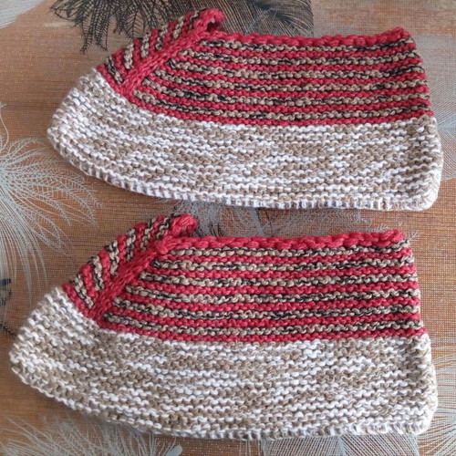 Hand-knitted slippers new, size 35-38, various colors