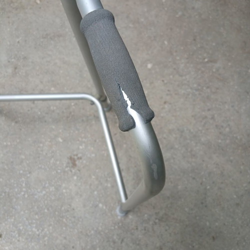 Orthopedic aid used with minor wear
