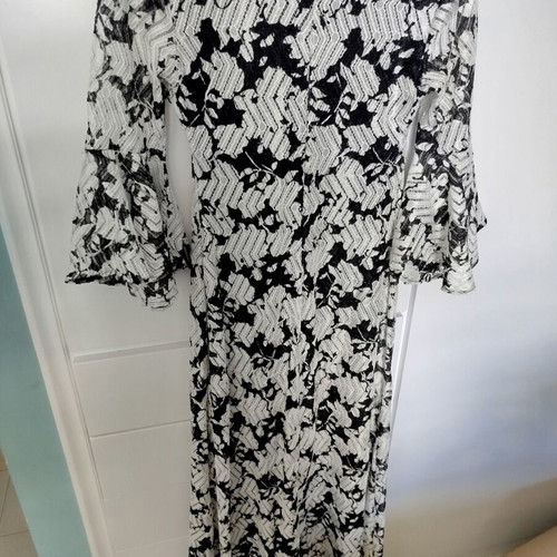 Bibibo dress like new, black and white, worn once
