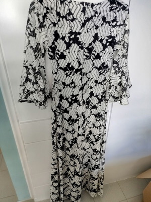Bibibo dress like new, black and white, worn once