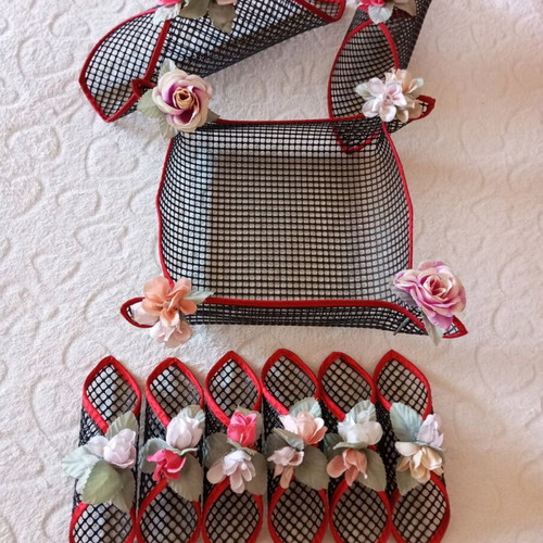 Napkin holder like new with six small and two large compartments