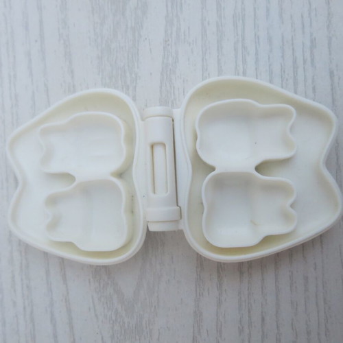 Play Doh Dentist Used With Cash Register And Kitchen Accessories