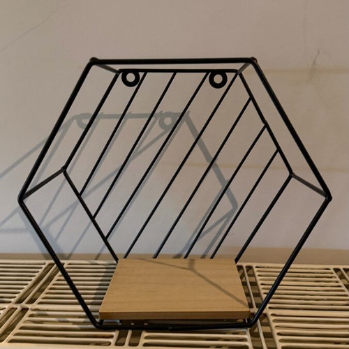 Wall shelves like new, set of 3 with hexagonal design
